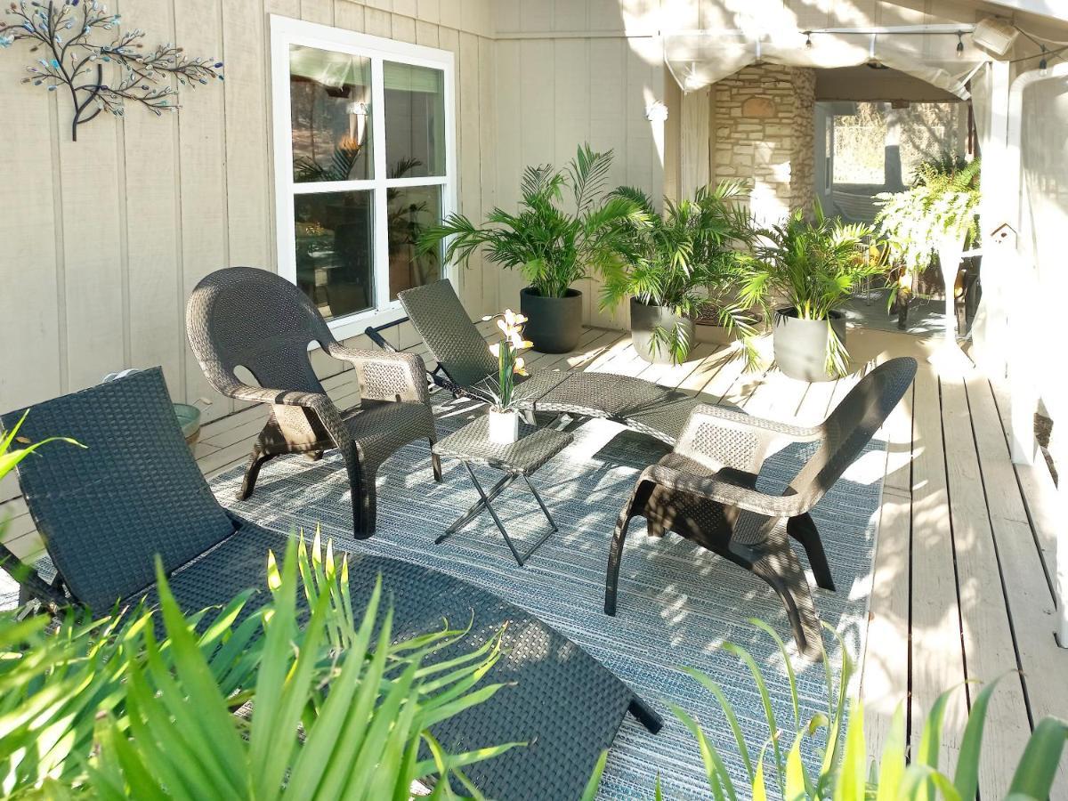 Séjour chez l'habitant King Bed In Relaxing Oasis, With Free Snack/wi-fi/parking San Marcos